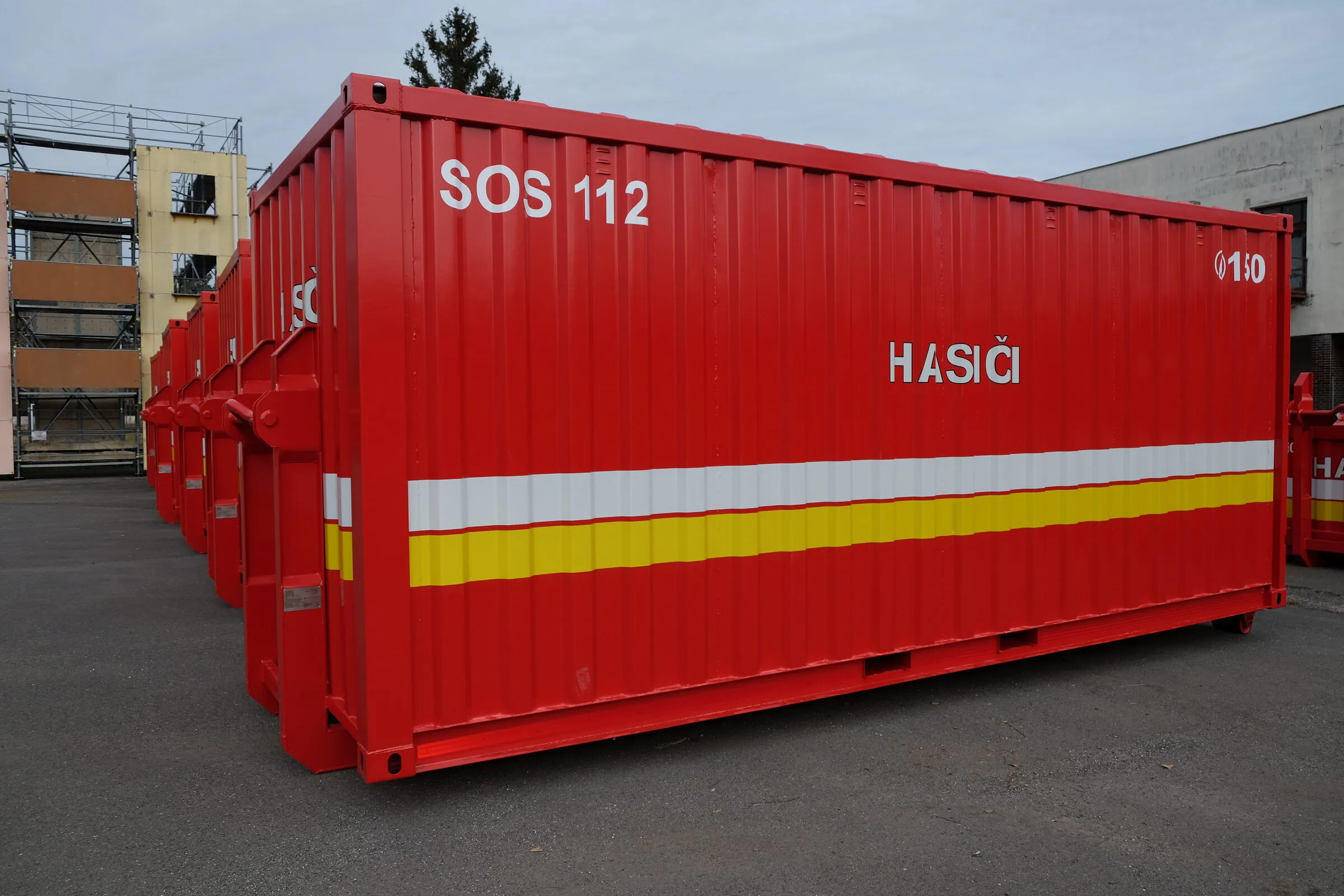 Feuerwehrmodul 20 ft mit Reflexstreifen, Eckansicht