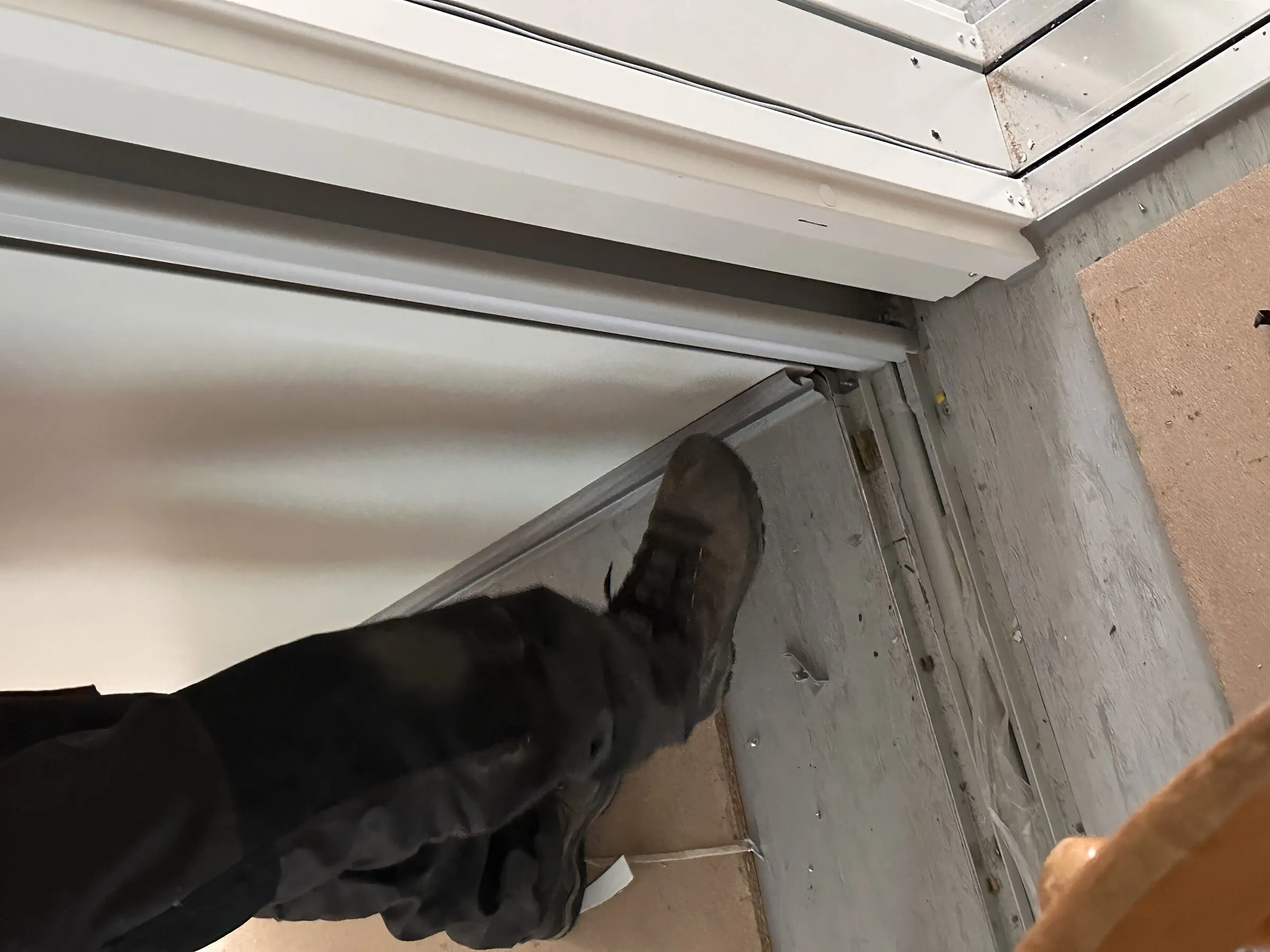 Door threshold installation