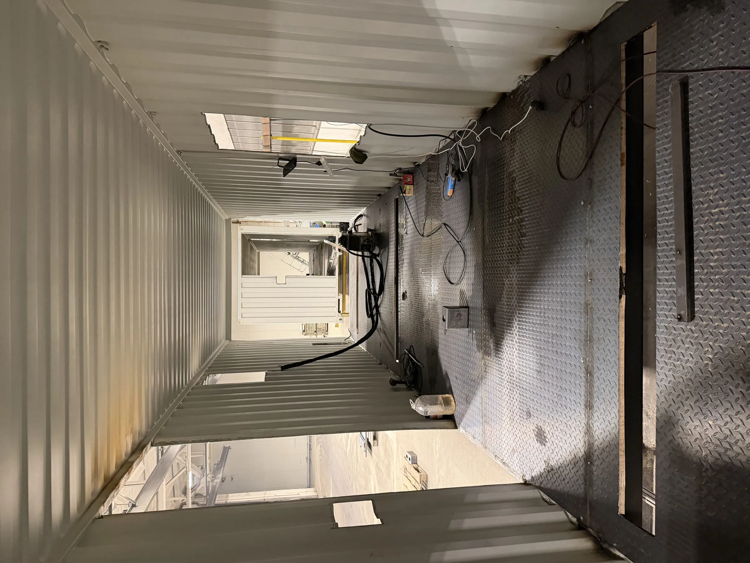 Electrical installation inside a module