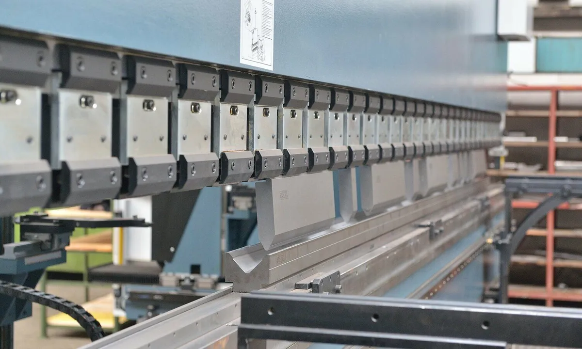 Machine shop, tenth view