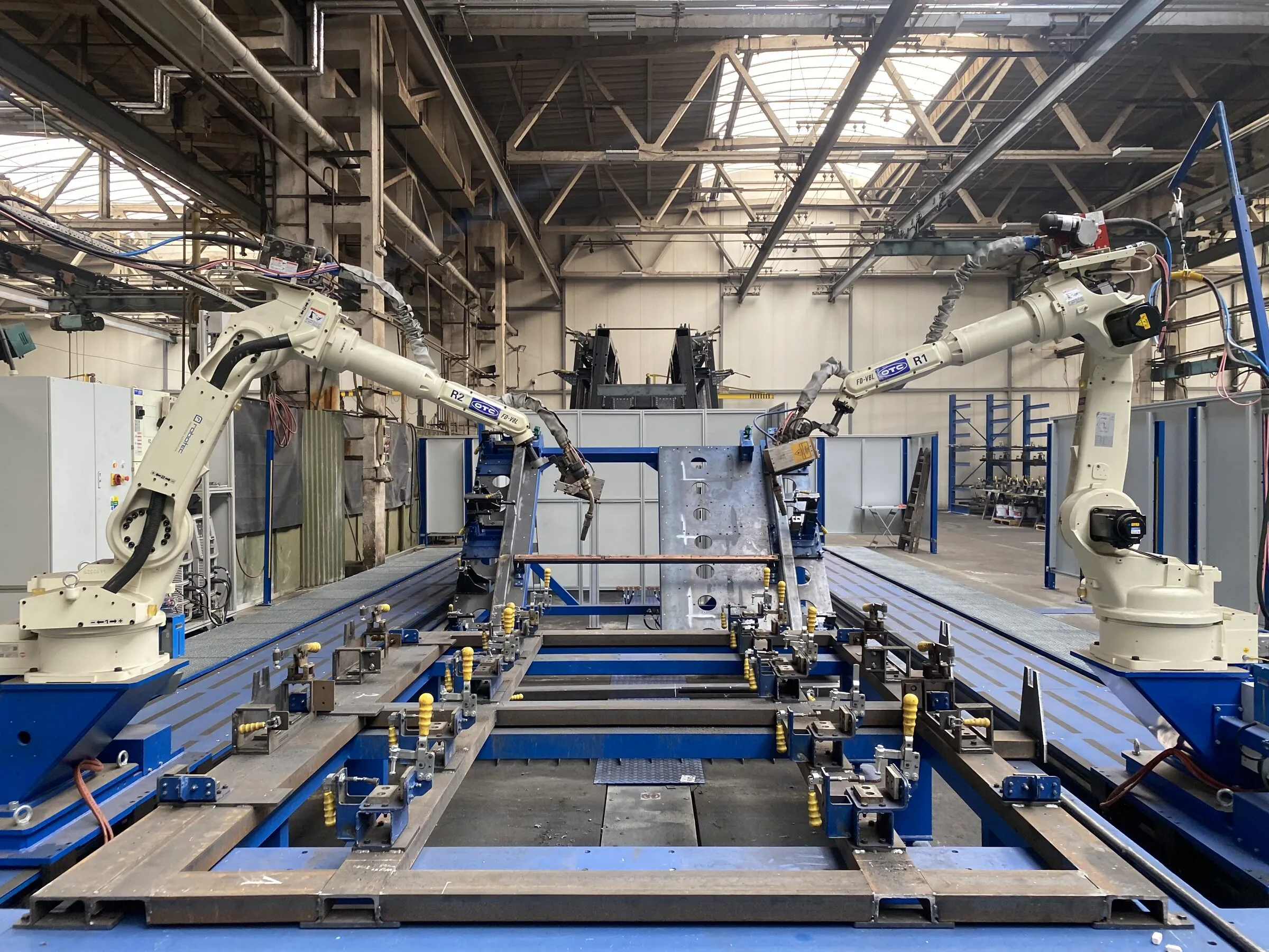 Robotic welding cell, fourth view